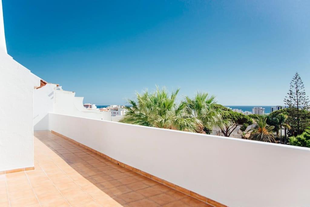 Penthouse S.Jorge Seaview T4 Appartement Quarteira Buitenkant foto