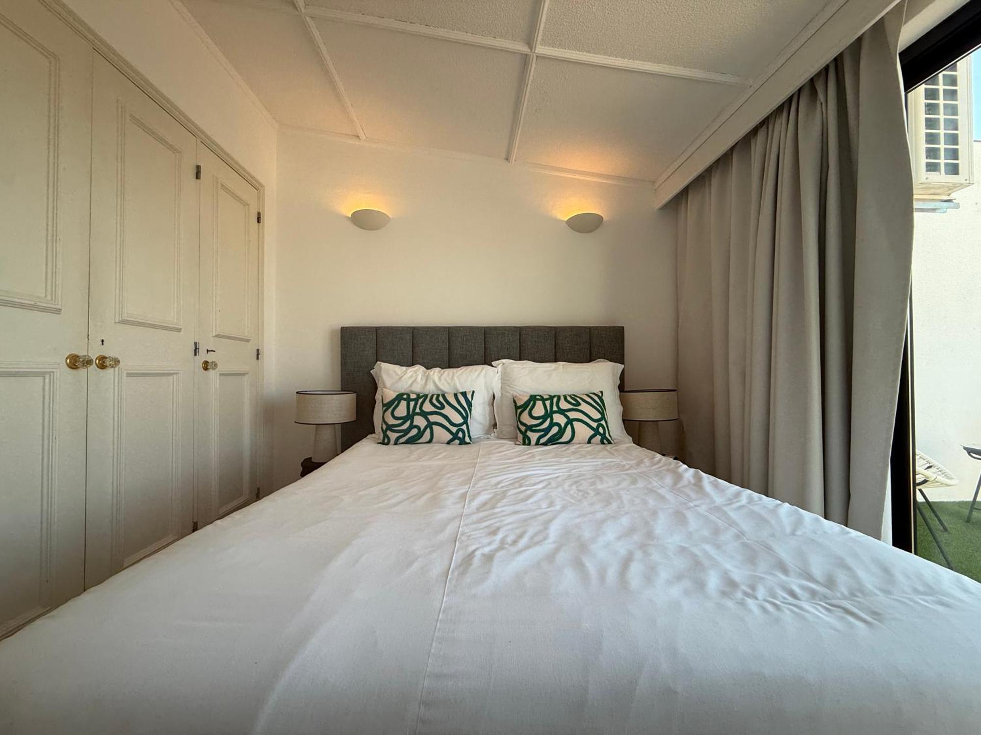 Penthouse S.Jorge Seaview T4 Appartement Quarteira Buitenkant foto